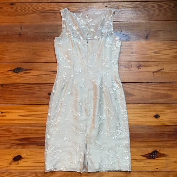 Ann Taylor Beige Cream Lace Silk Shift Dress, EUC, 2 - Picture 9 of 12
